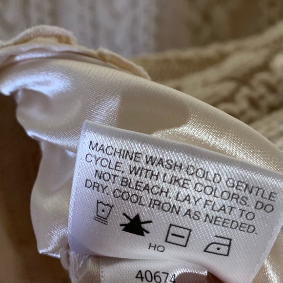 HANNA ANDERSSON CABLE KNIT SWEATER DRESS. MERINO WOOL BLEND. SIZE 5 - Picture 7 of 7